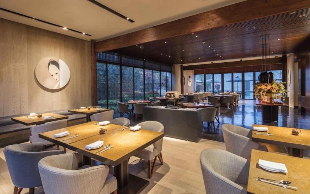 Hotel Ahn Luh Zhu Jia Jiao Shanghai Exterior foto